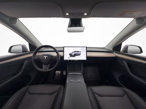 Tesla Model Y bild 30
