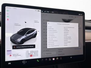 Tesla Model Y bild 25