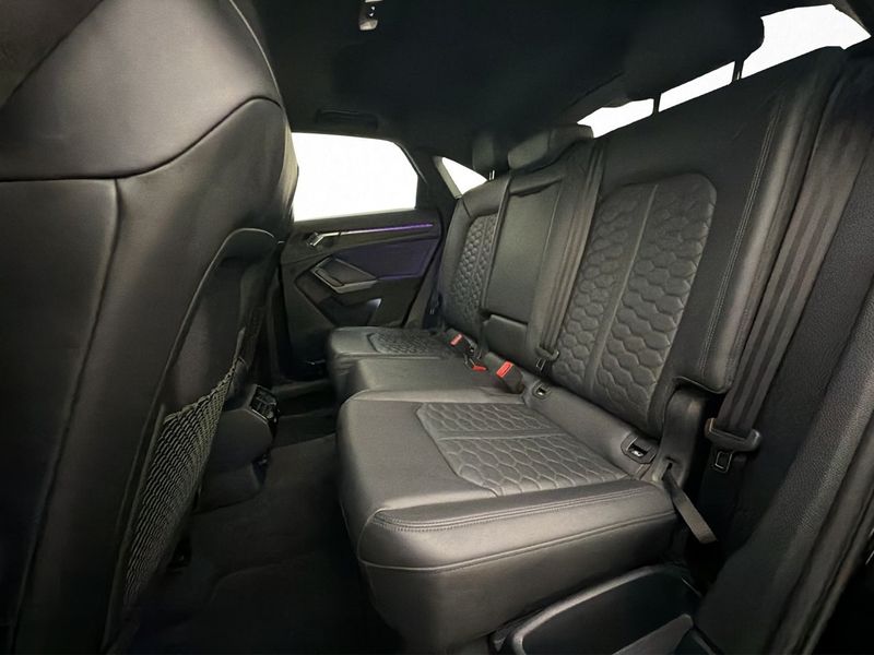 Audi Q3 bild 20