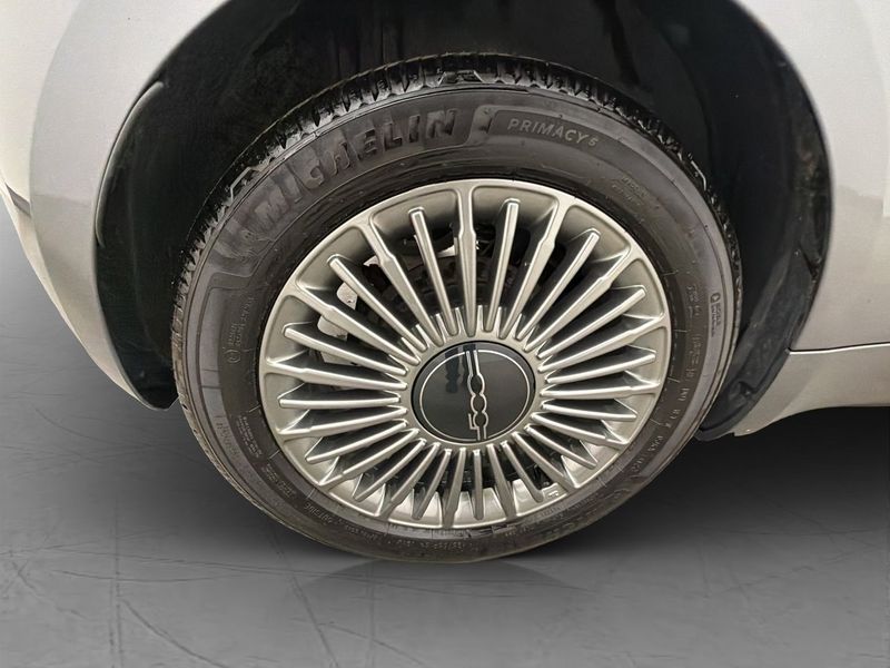 Fiat 500e bild 32