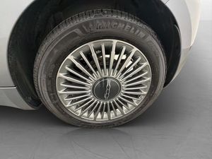 Fiat 500e bild 31