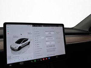 Tesla Model Y bild 25