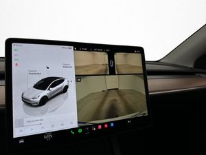 Tesla Model Y bild 19