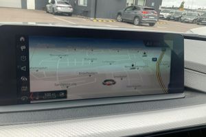 BMW 320 bild 11