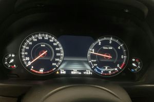 BMW 320 bild 10