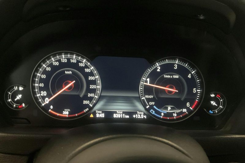 BMW 320 bild 10