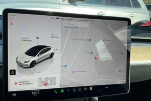 Tesla Model 3 bild 12