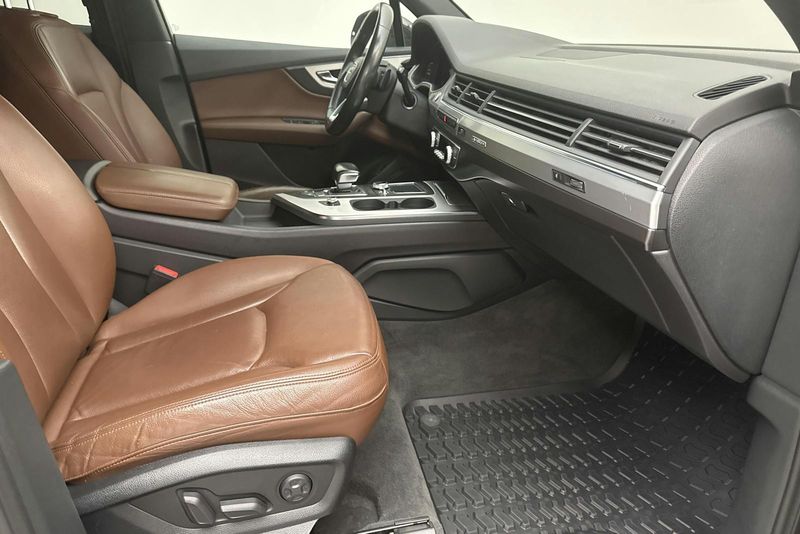 Audi Q7 bild 7