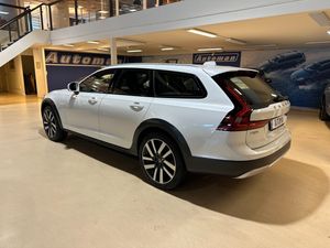 Volvo V90 bild 8