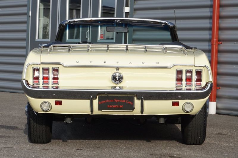 Ford Mustang bild 13