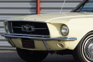 Ford Mustang bild 10