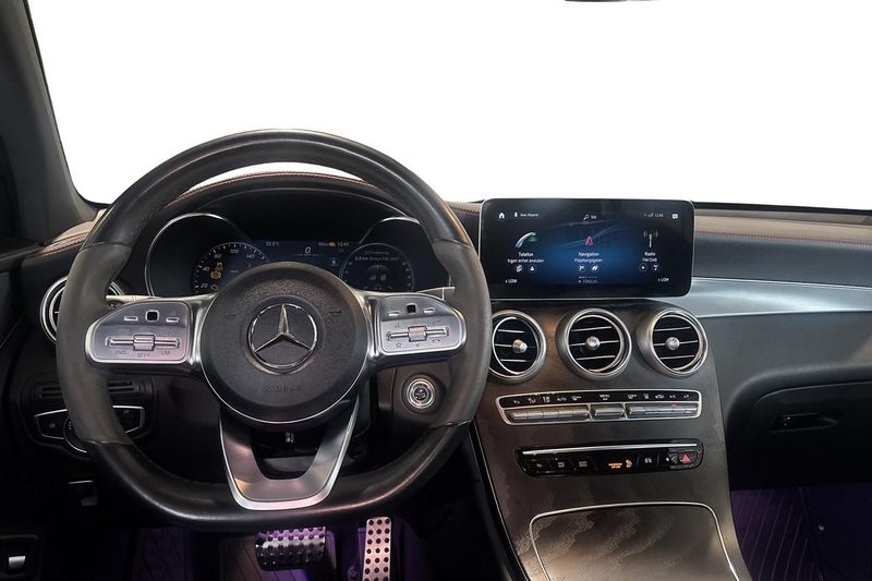 Mercedes GLC300 bild 8