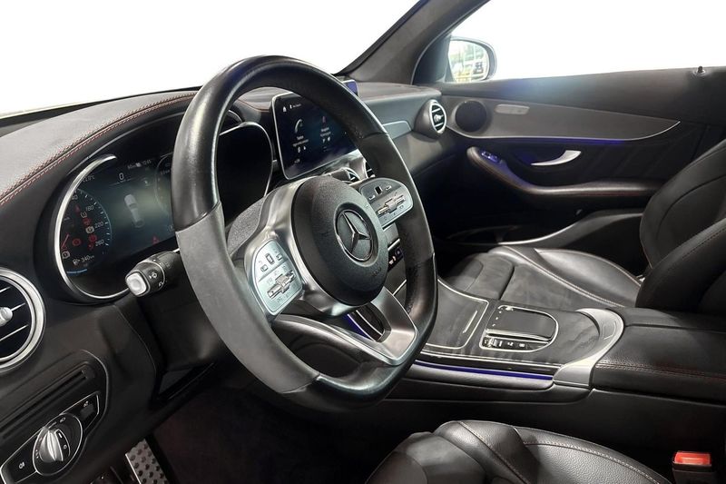 Mercedes GLC300 bild 6