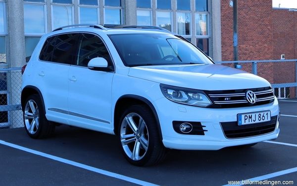 Volkswagen Tiguan 2.0 TDI 4M R Line Pano Läder Drag S/V-hjul - 2016