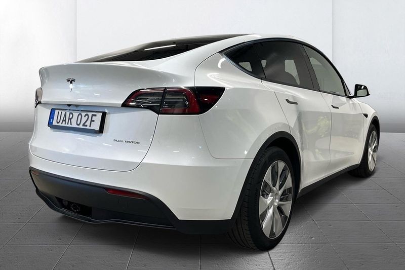 Tesla Model Y bild 4