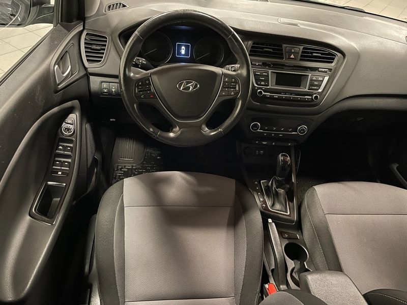 Hyundai i20 bild 5