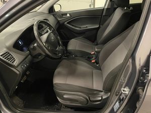 Hyundai i20 bild 3