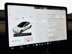 Tesla Model 3 bild 27