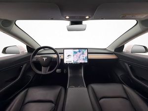 Tesla Model 3 bild 16