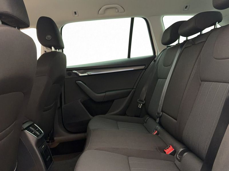 Skoda Octavia bild 31