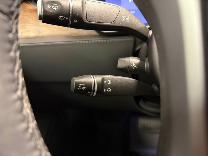 Tesla Model S bild 14