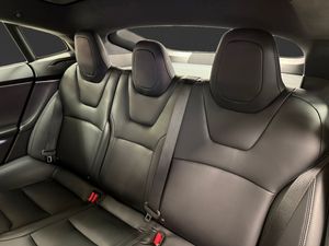 Tesla Model S bild 10