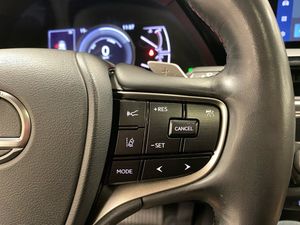 Lexus ES bild 16