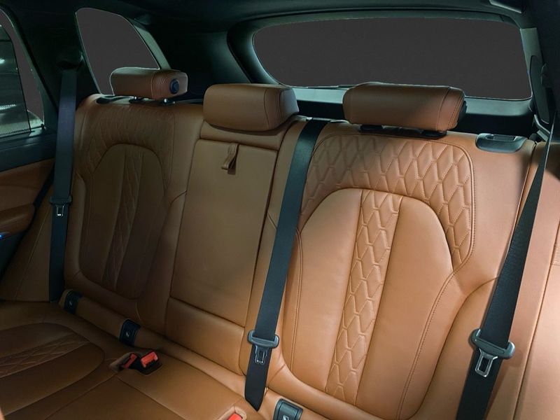 BMW X5 bild 10
