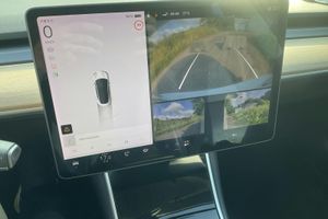 Tesla Model 3 bild 14