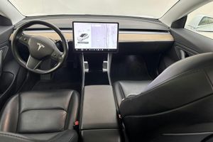 Tesla Model 3 bild 6