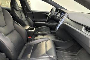 Tesla Model S bild 7