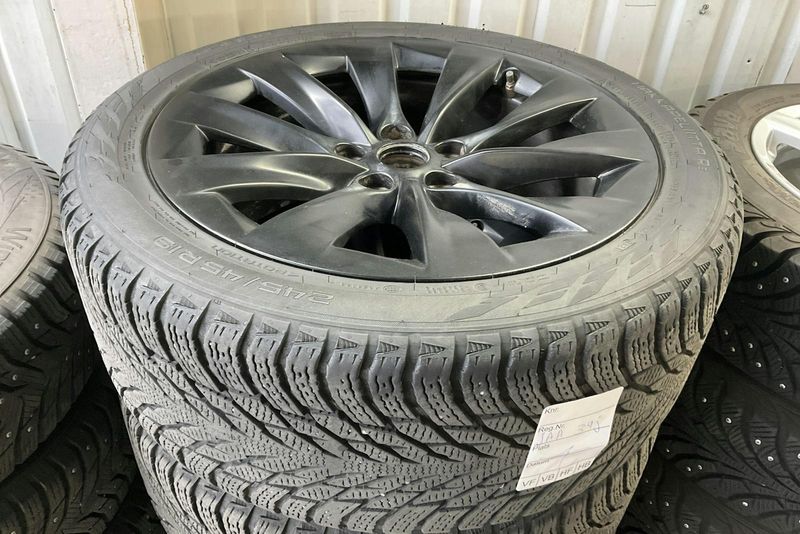 Tesla Model S bild 16