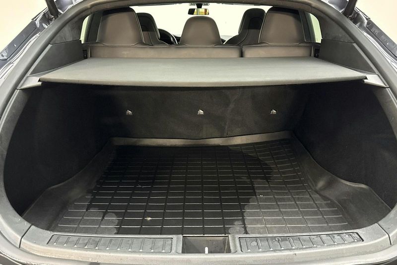 Tesla Model S bild 9