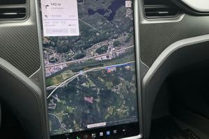 Tesla Model S bild 12