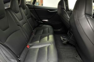 Tesla Model S bild 8