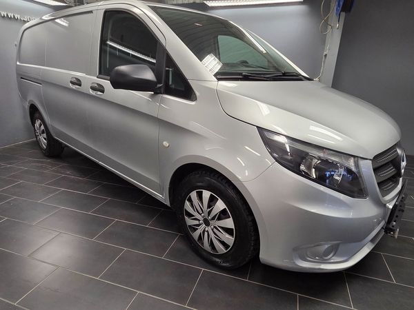 Mercedes Vito 111 CDI / LÅNG / Inredning / Drag / Backkamera - 2017