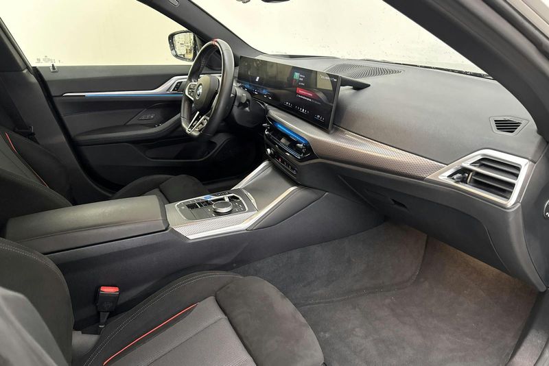 BMW i4 bild 29