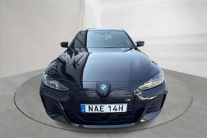 BMW i4 bild 18