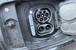 BMW i4 bild 22
