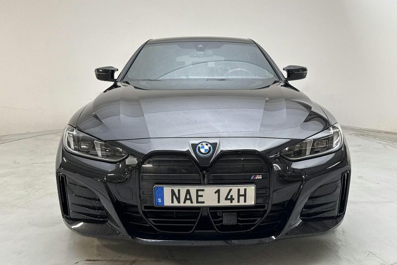 BMW i4 bild 33