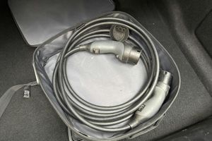 Mercedes EQE300 bild 14