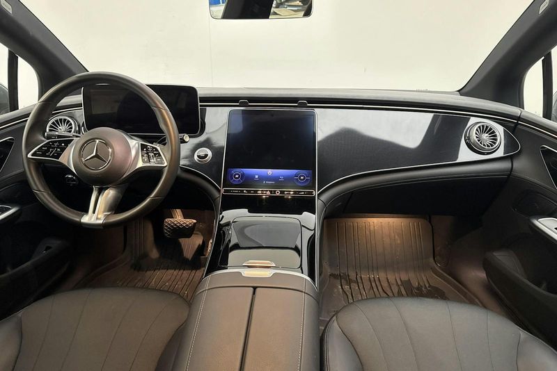 Mercedes EQE300 bild 6