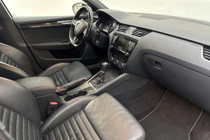 Skoda Octavia bild 7