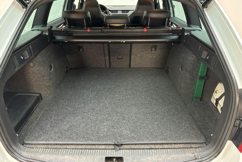 Skoda Octavia bild 9