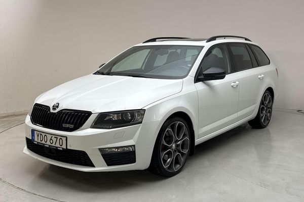 Skoda Octavia III 2.0 TDI RS Combi 4x4 (184hk) - 2016