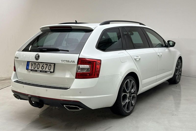 Skoda Octavia bild 3