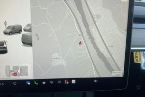 Tesla Model Y bild 13