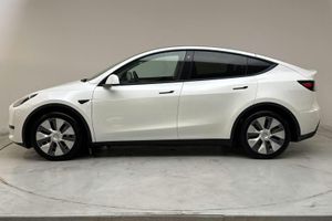 Tesla Model Y bild 2