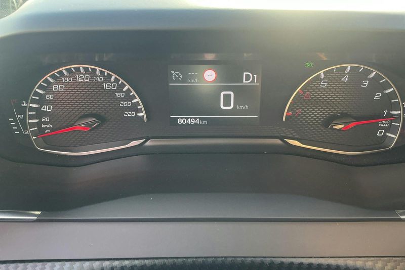 Peugeot 208 bild 10