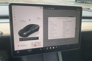 Tesla Model 3 bild 11